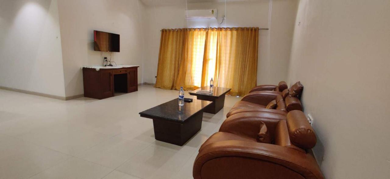 Air 2Bhk Infinity Igatpuri Exterior foto